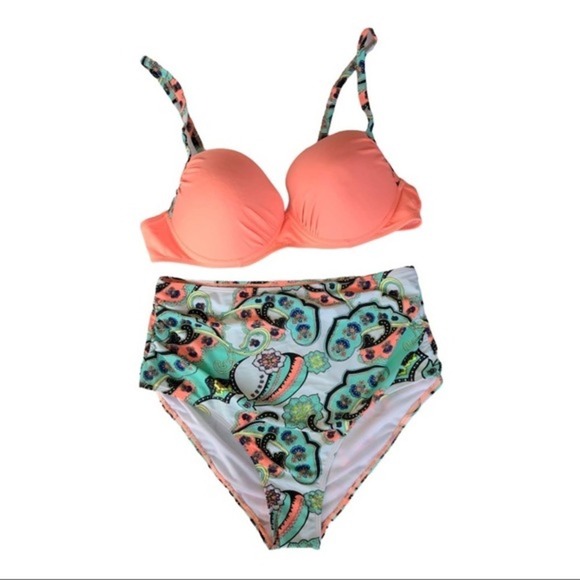 High Waisted Plus Size Bikini  2 piece Set - Picture 7 of 11